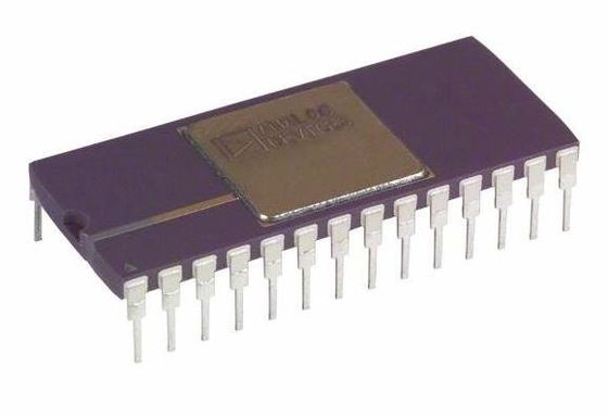 AD1674BD 12 bit analoog naar digitaal converter 1 Input 1 SAR 28-CDIP